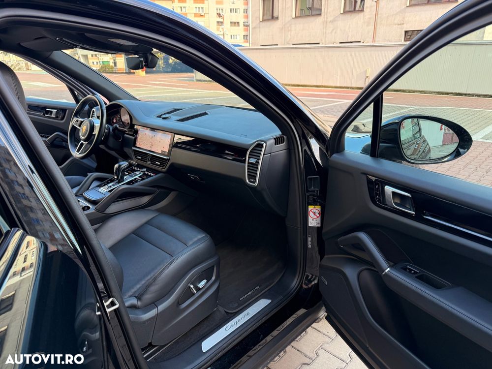 Porsche Cayenne Tiptronic S - 23