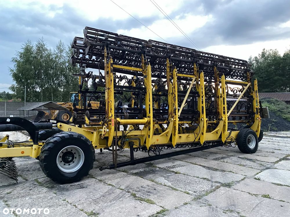 BEDNAR Swifter SM 14000 Agregat uprawowy Kompaktor 14m - 4