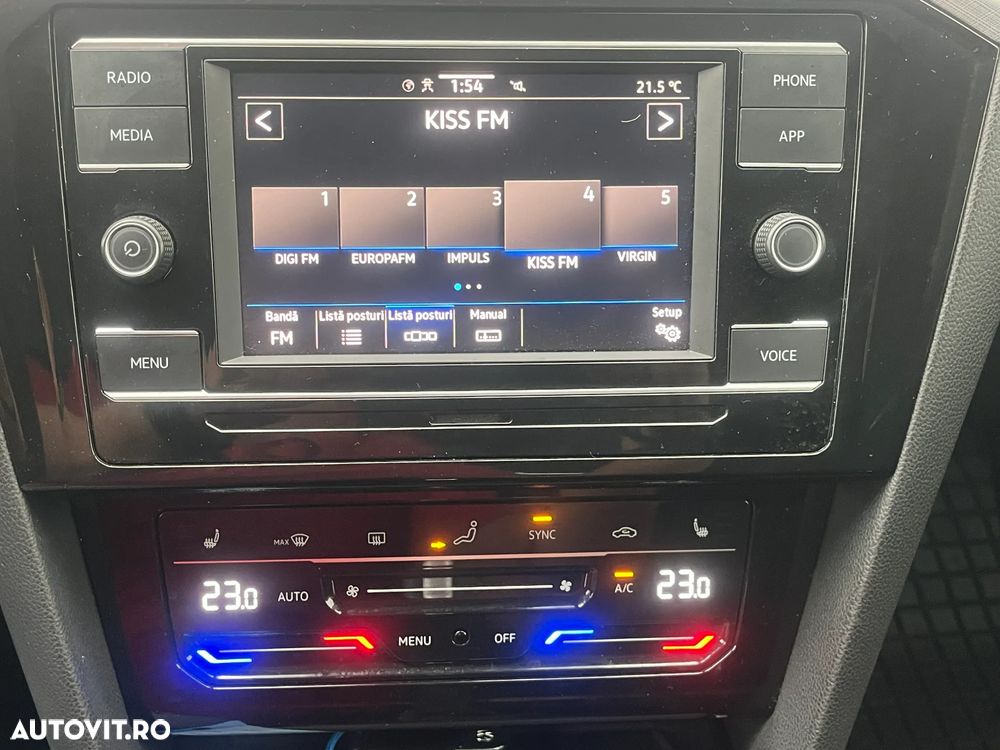 Volkswagen Passat 2.0 TDI DSG Comfortline - 17