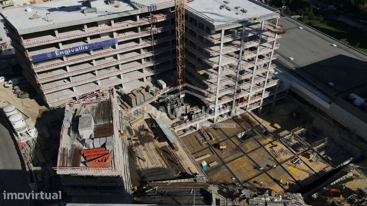 T0 c/ Lugar de garagem - 400m do METRO - Empreendimento Park Square - Grande imagem: 5/12