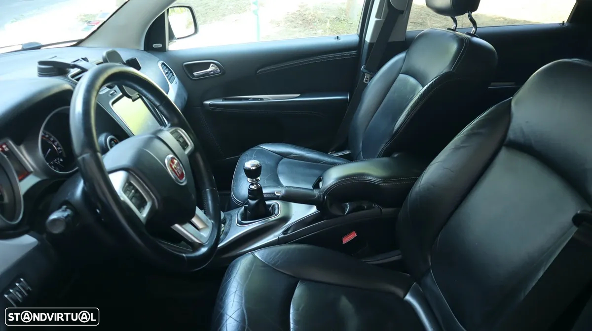 Fiat Freemont 2.0 M-Jet - 12