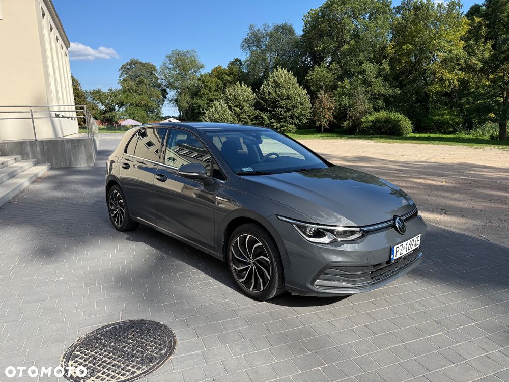 Volkswagen Golf 1.5 eTSI EVO Style DSG - 2