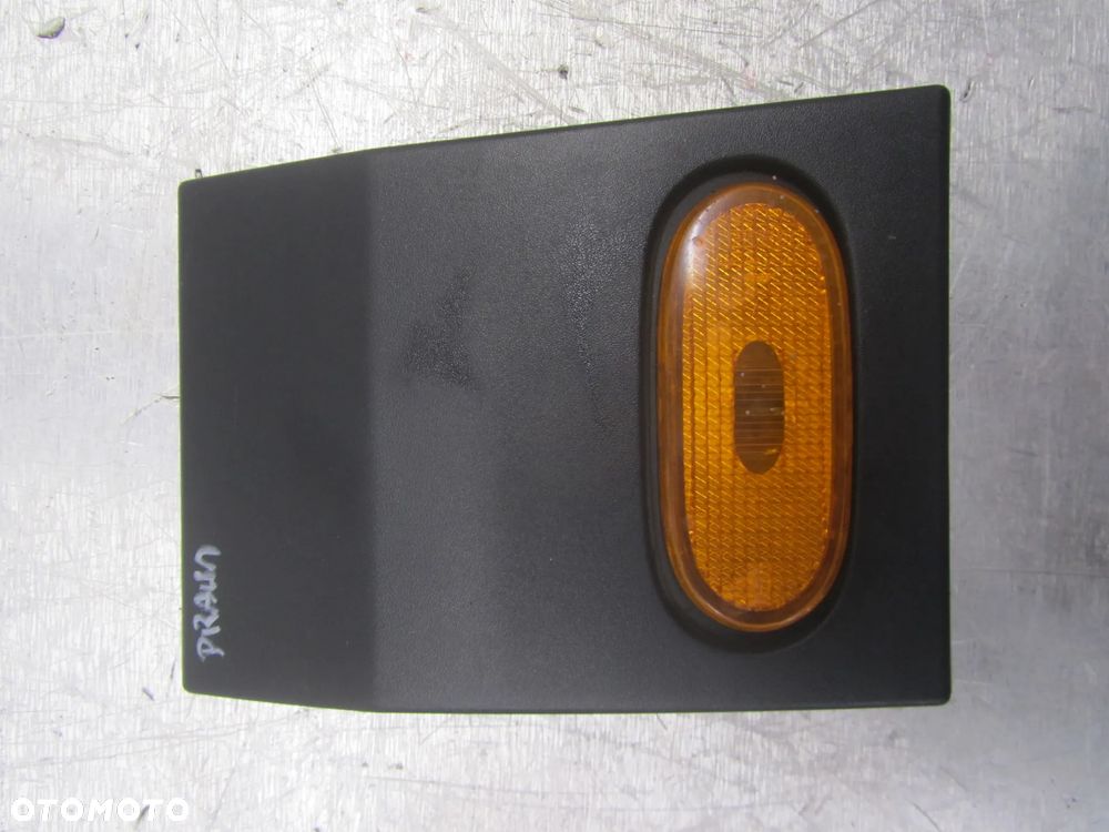 Listwa boczna prawa A9066901282 Mercedes Sprinter 906 2006r-> - 1