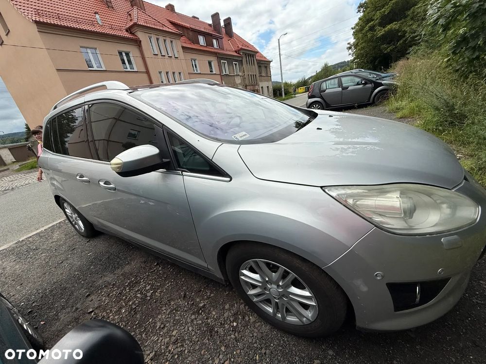 Ford C-MAX - 1