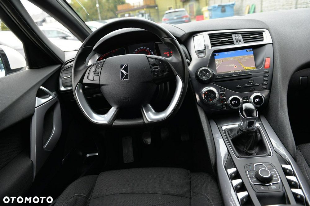 Citroën DS5 HDi 165 Chic - 13