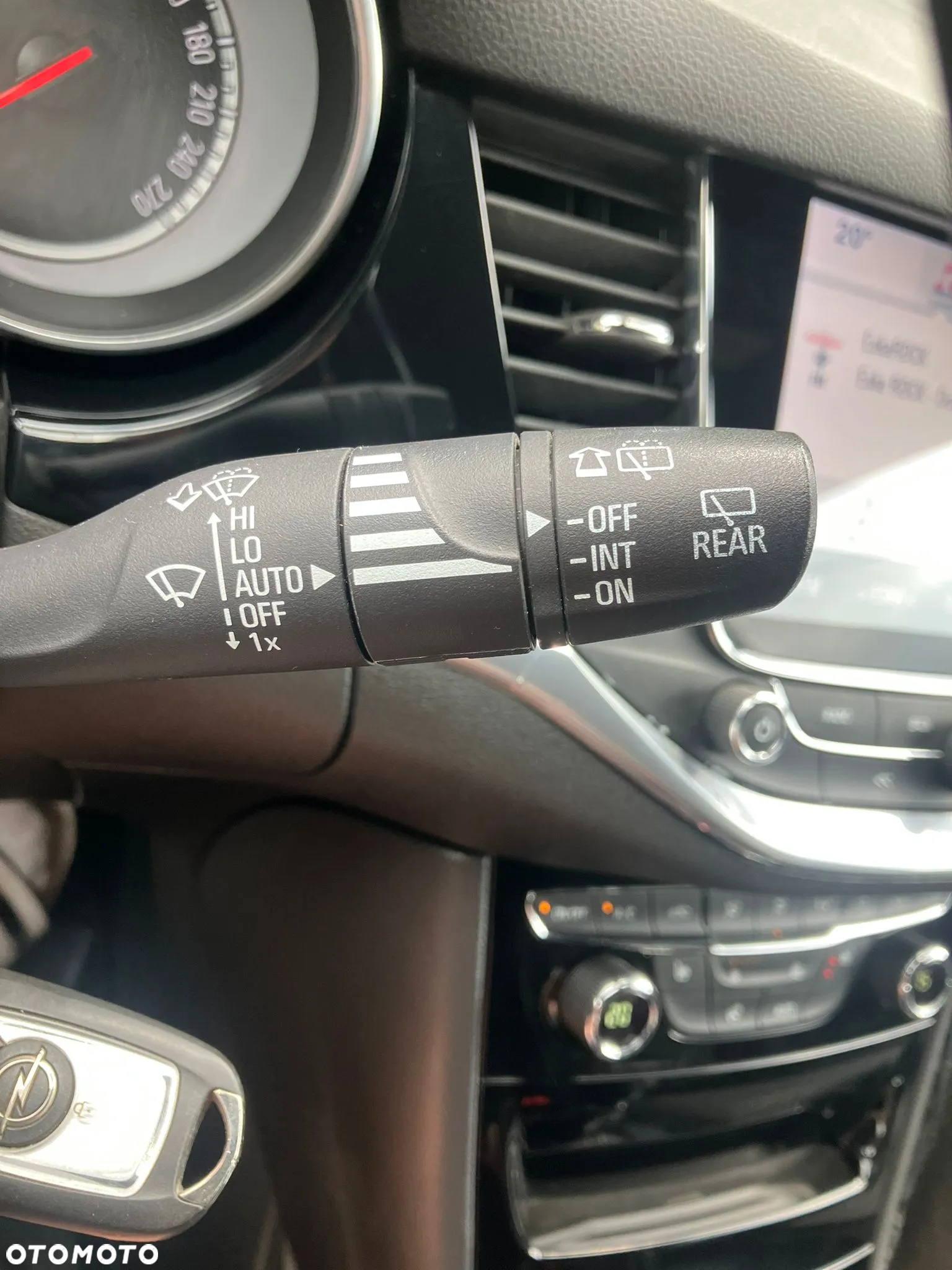 Opel Astra - 11