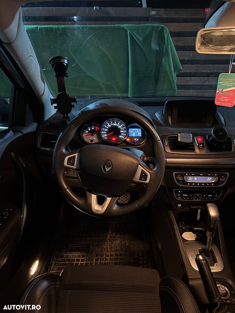 Renault Megane 1.5 dCi Sport Edition EDC - 4