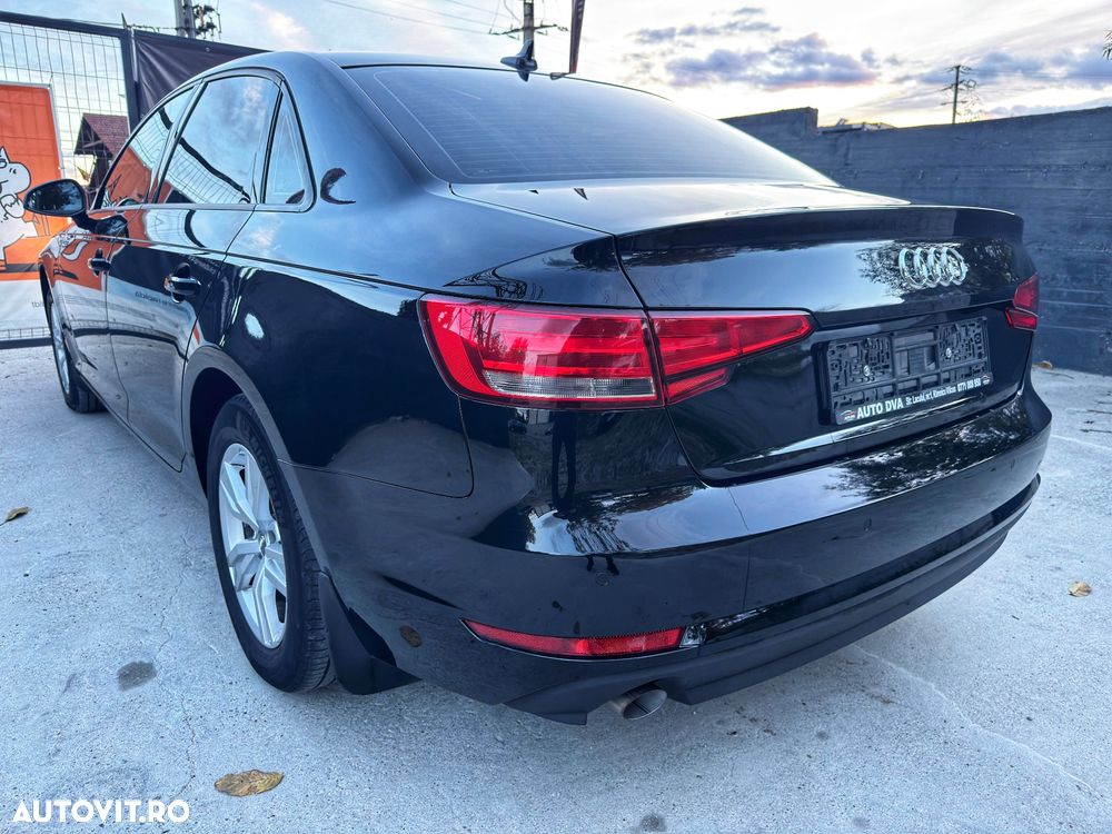 Audi A4 2.0 TDI S tronic - 5