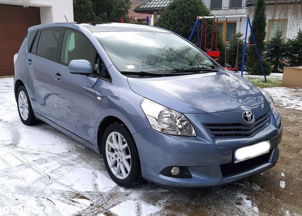 Toyota Verso - 1