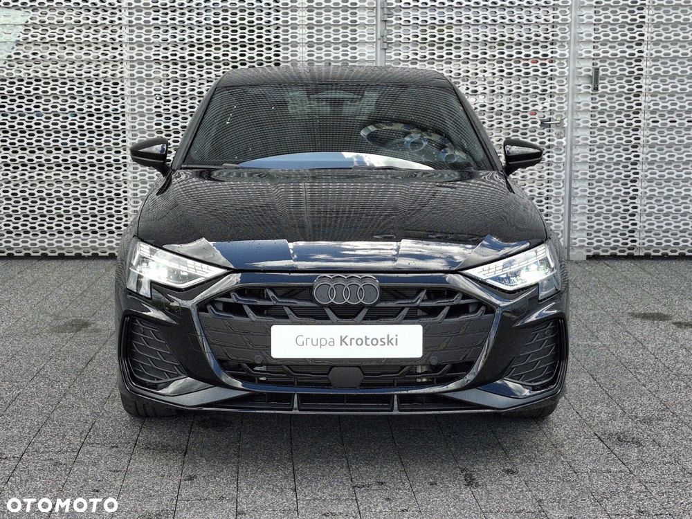 Audi A3 Sportback - 3