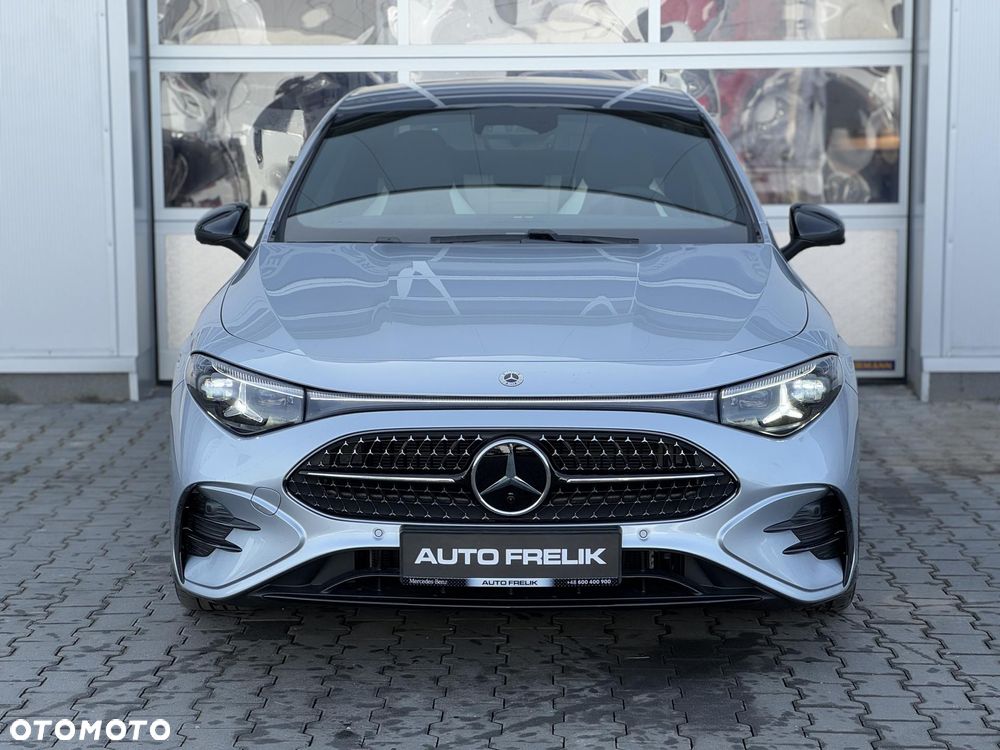Mercedes-Benz CLA 200 mHEV 4-Matic 8G-DCT - 5