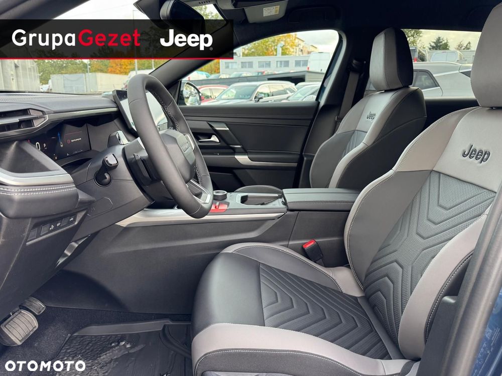 Jeep Compass - 10