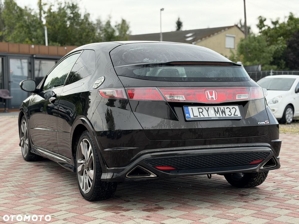 Honda Civic - 4
