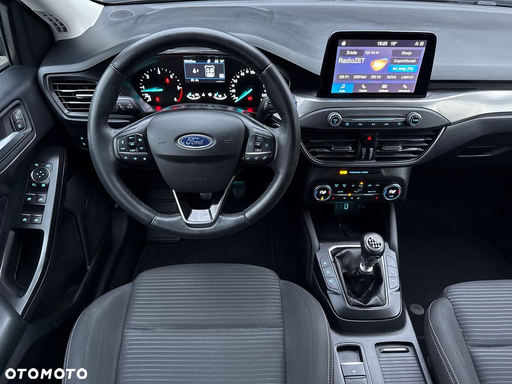 Ford Focus 1.5 EcoBlue STart-Stopp-System TITANIUM - 8