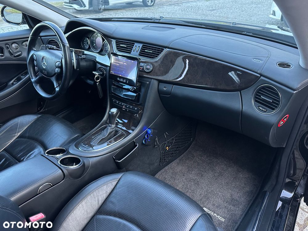 Mercedes-Benz CLS 63 AMG 7G-TRONIC - 40