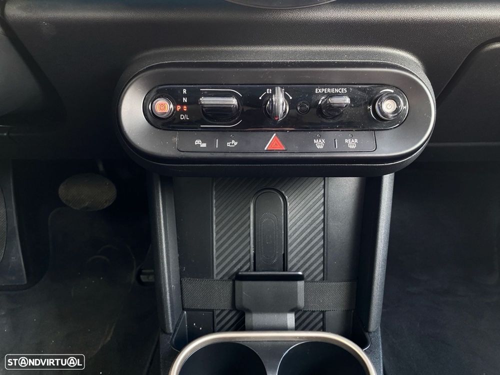 MINI 5 Portas Cooper Classic Auto - 12