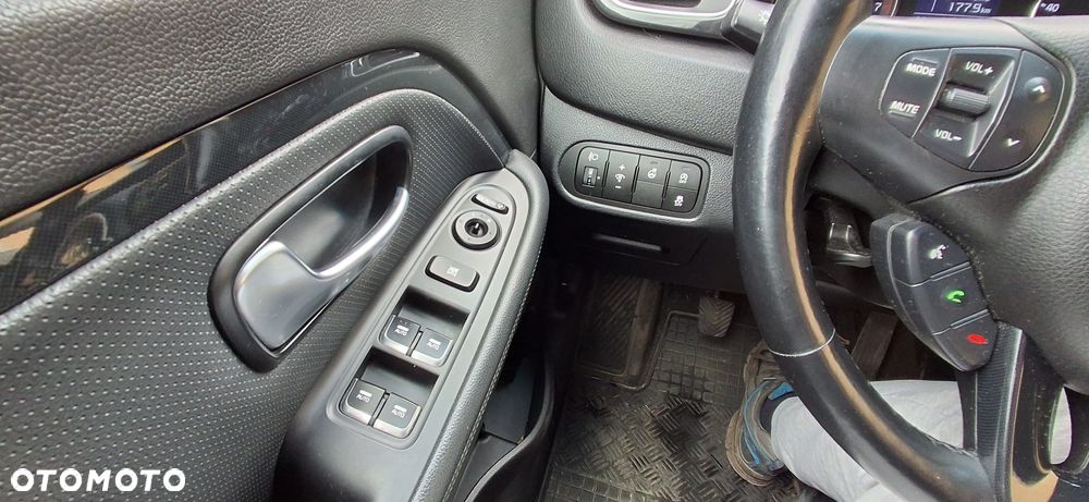 Kia Carens 1.6 GDI Business Line EU6 - 20