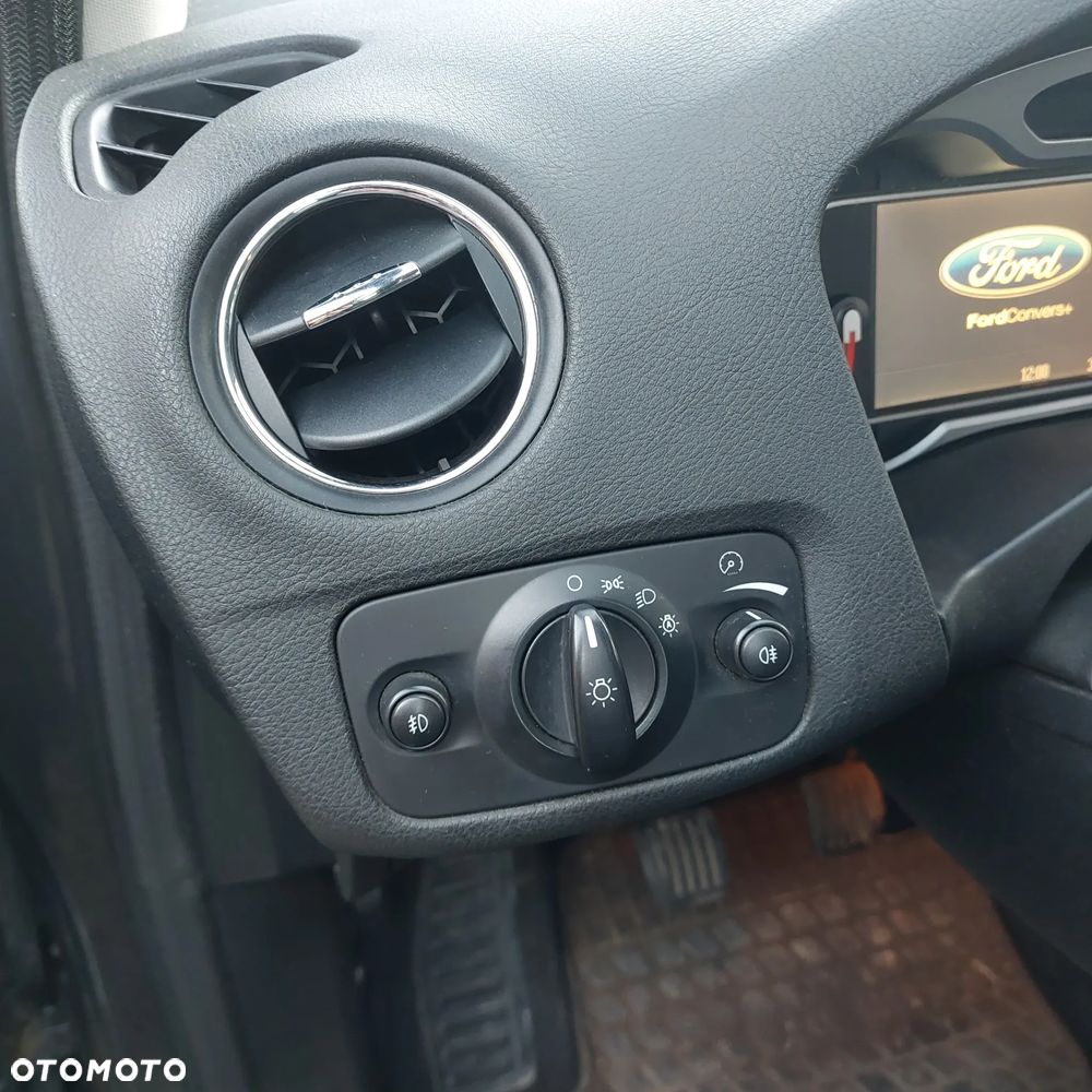 Ford Mondeo 2.0 Titanium - 24