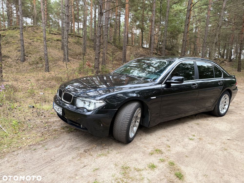 BMW Seria 7 745i L - 1