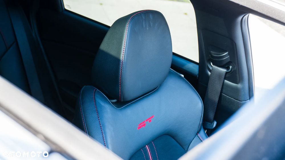Kia ProCeed 1.6 T-GDI DCT7 OPF GT - 27