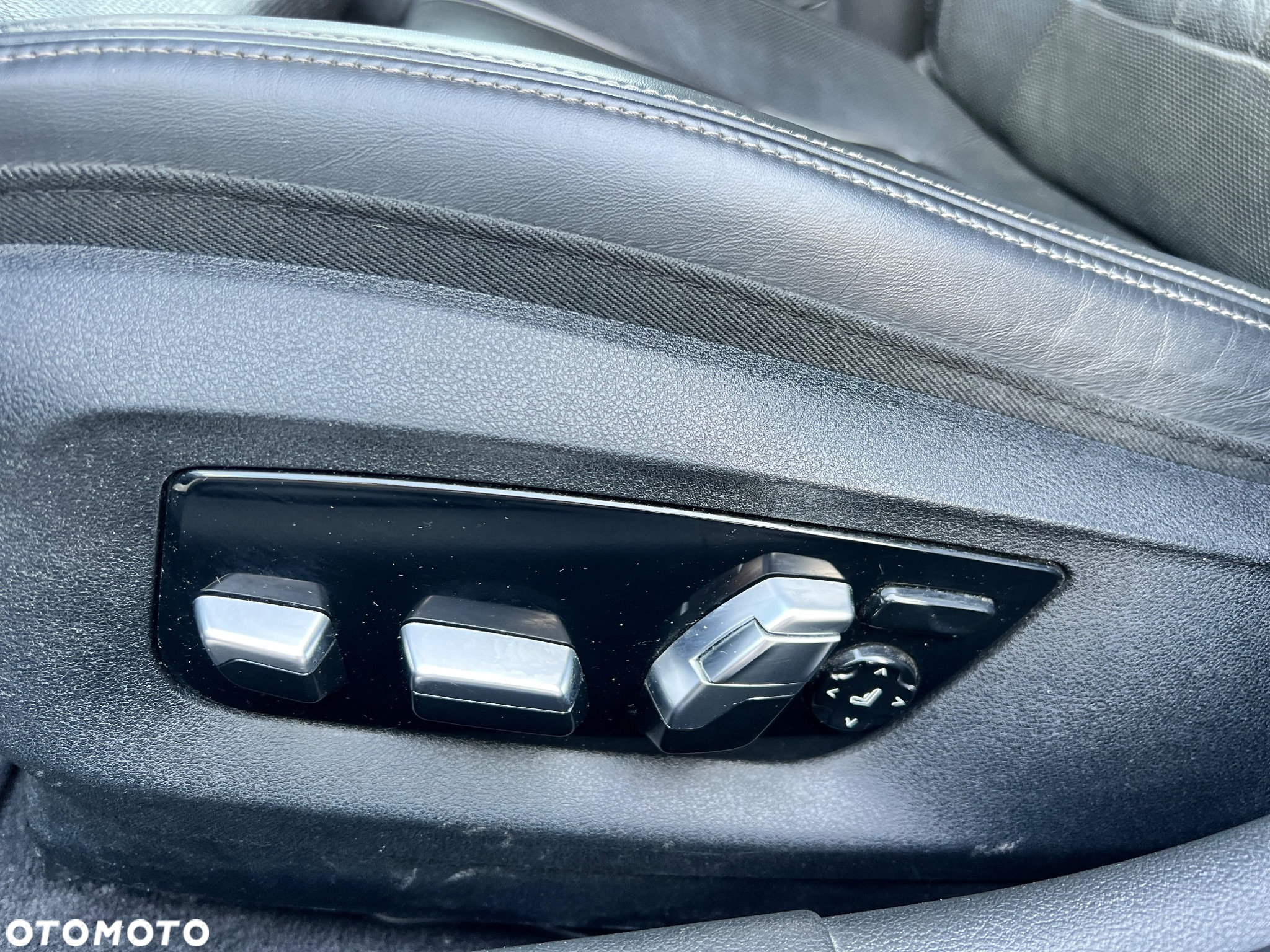 BMW Seria 5 M550d xDrive - 26
