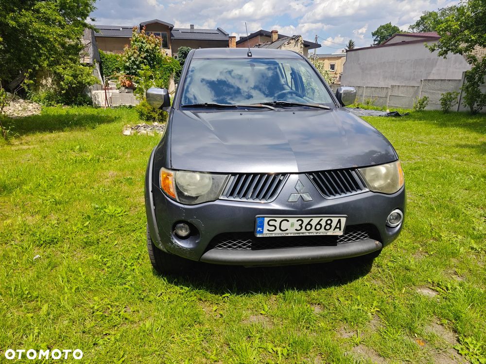 Mitsubishi L200 2.5 DID Intense - 2