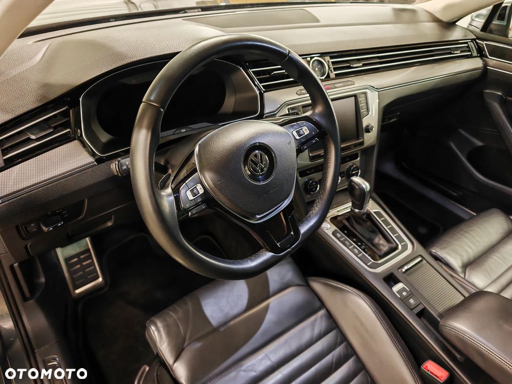 Volkswagen Passat Alltrack 2.0 TSI (BMT) 4Motion DSG - 13