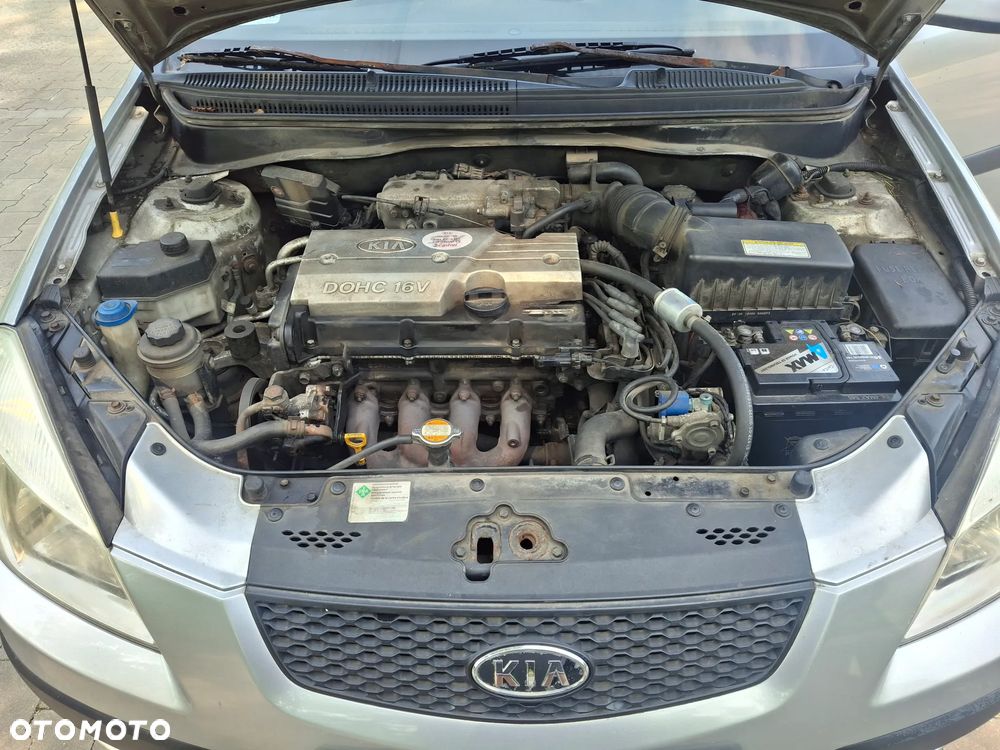 Kia Rio 1.4 Family + - 13
