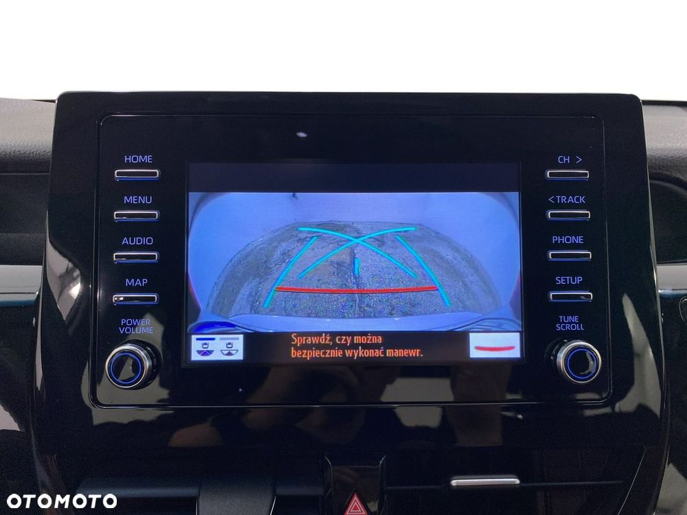 Toyota Camry - 21