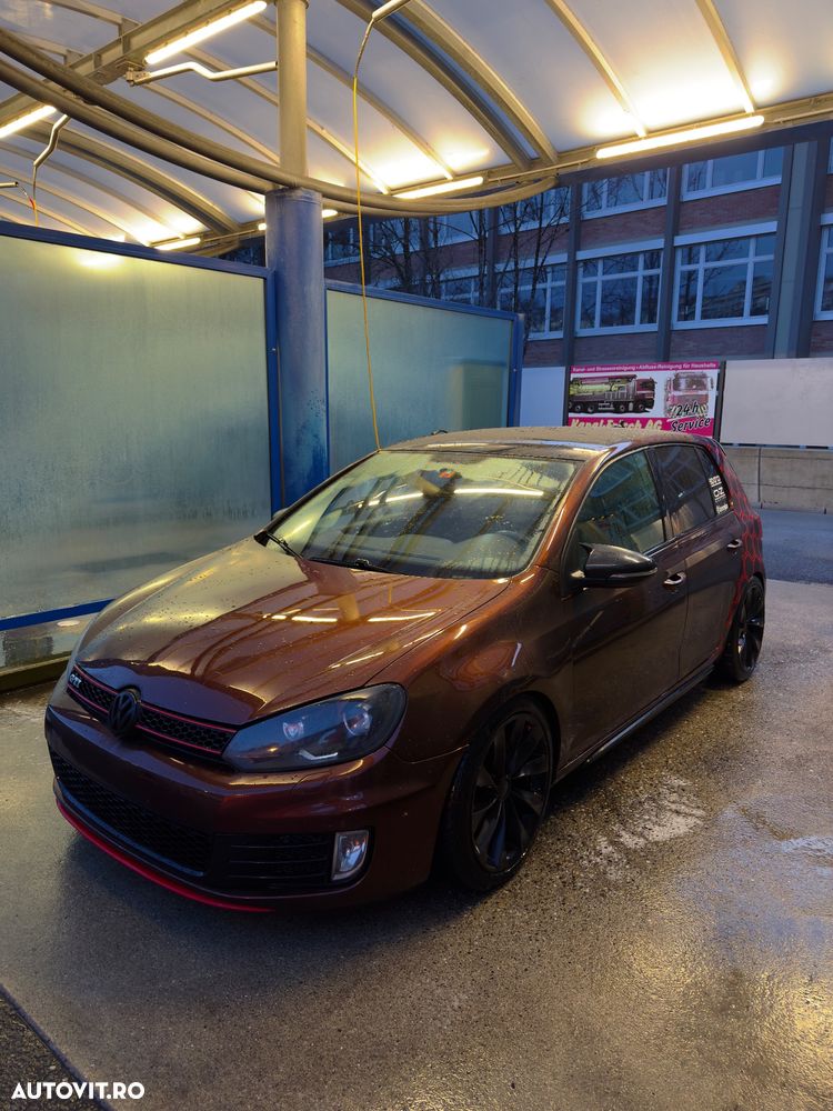 Volkswagen Golf 2.0 GTI DSG - 1