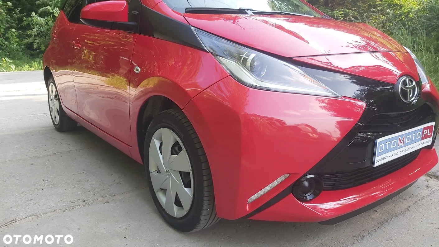 Toyota Aygo x-play - 13