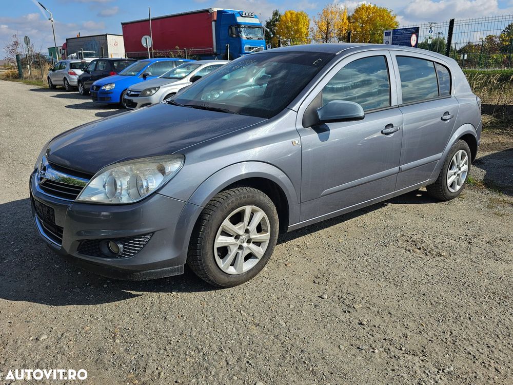 Opel Astra - 1