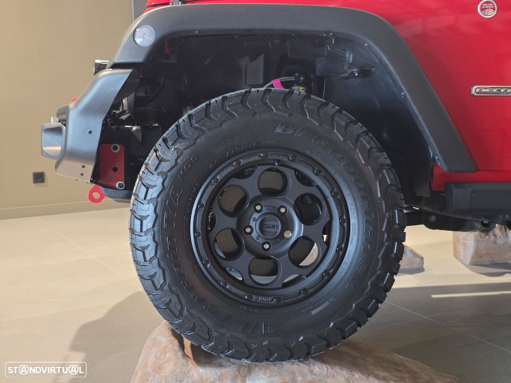 Jeep Wrangler Unlimited 2.8 CRD Recon AT - 28