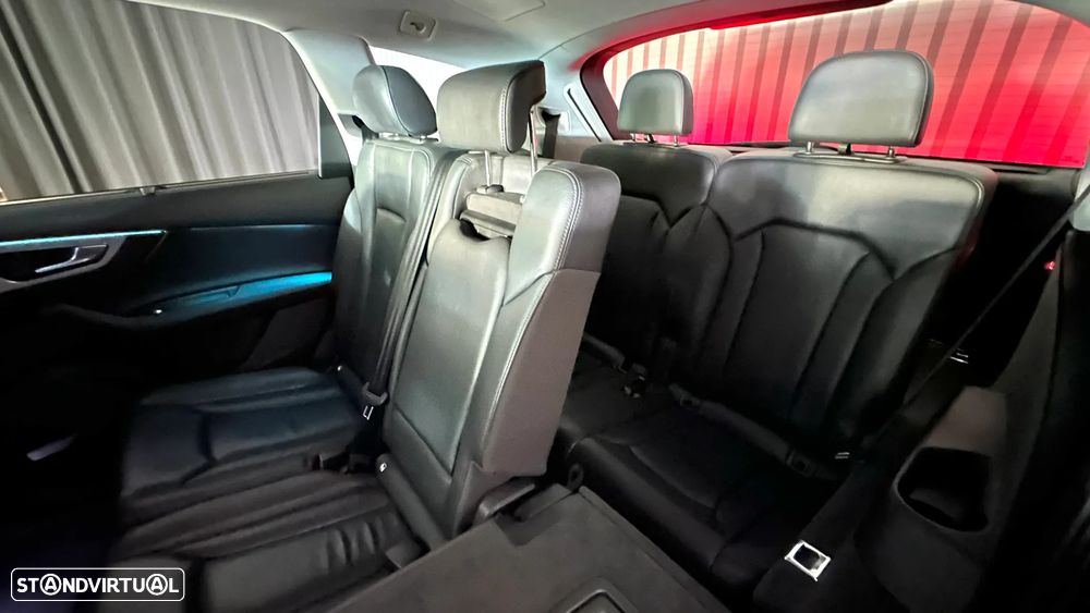 Audi Q7 3.0 TDI quattro S-line Tiptronic 7L - 22