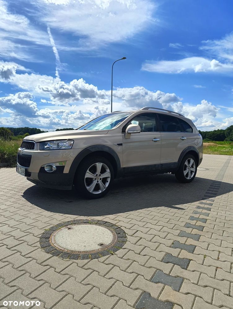 Chevrolet Captiva 2.2 D LTZ - 1