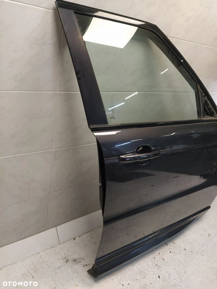 RANGE ROVER SPORT L494 DRZWI PRAWY PRZÓD PRZEDNIE SZYBA LOGOWANA KLAMKA KOLOR CORRIS GREY UK ORYGINAŁ - 9