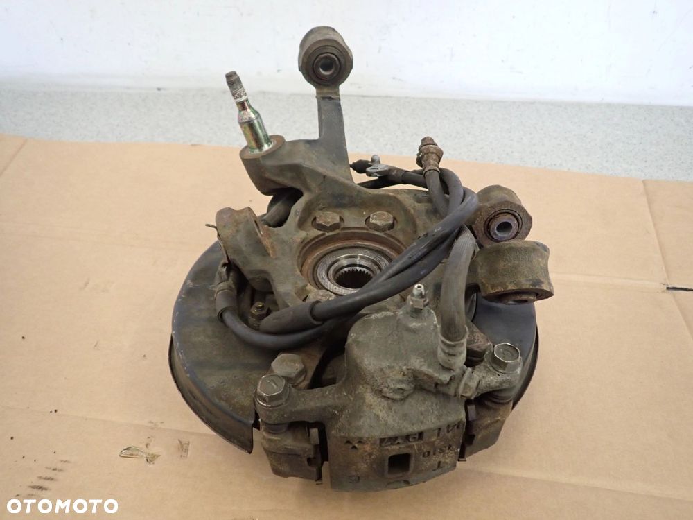 NISSAN 200SX S13 ZWROTNICA TYLNA LEWA ZACISK HAMULCOWY - 3