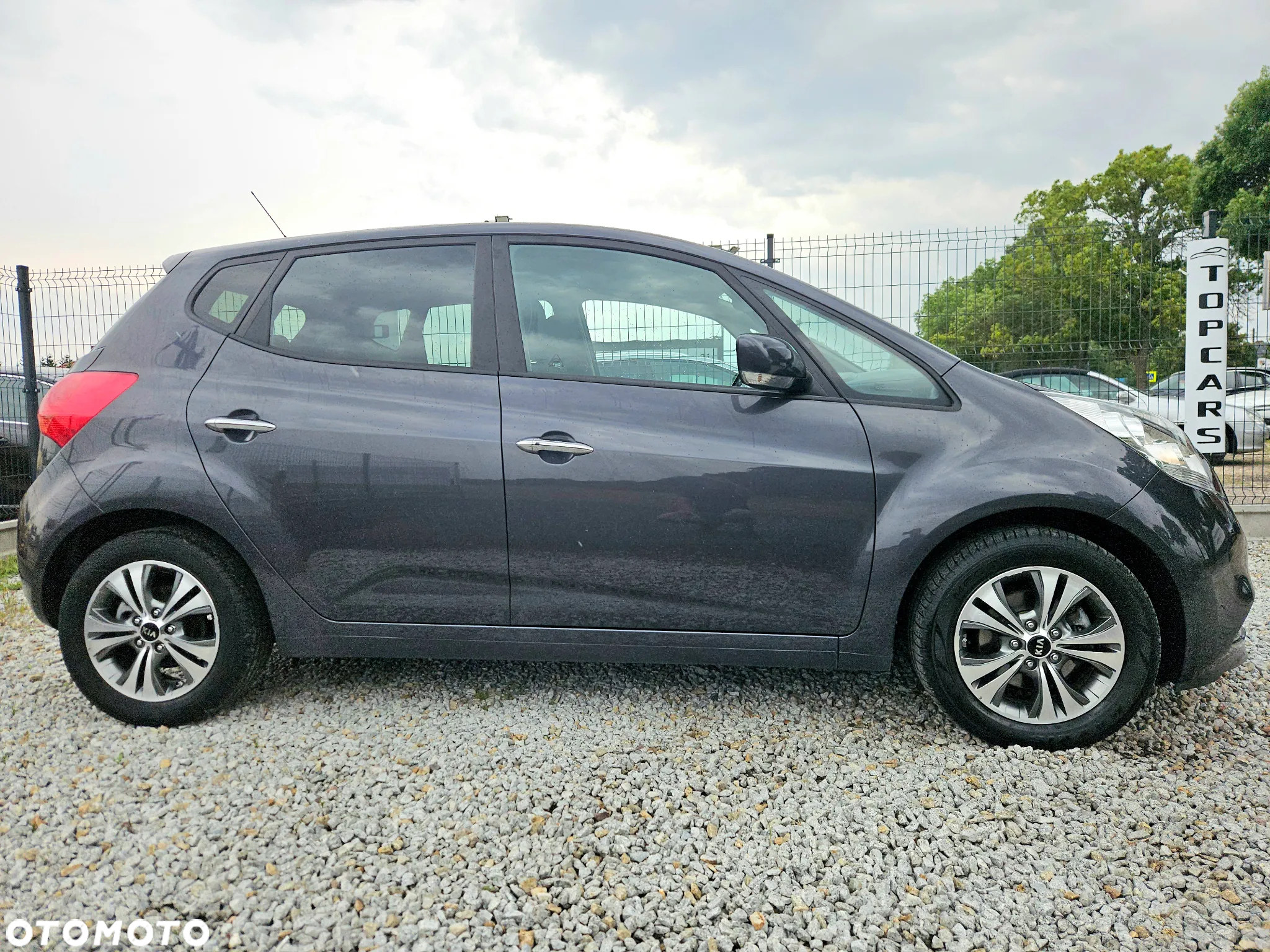 Kia Venga 1.6 CRDi 128 Fifa World Cup Edition - 17