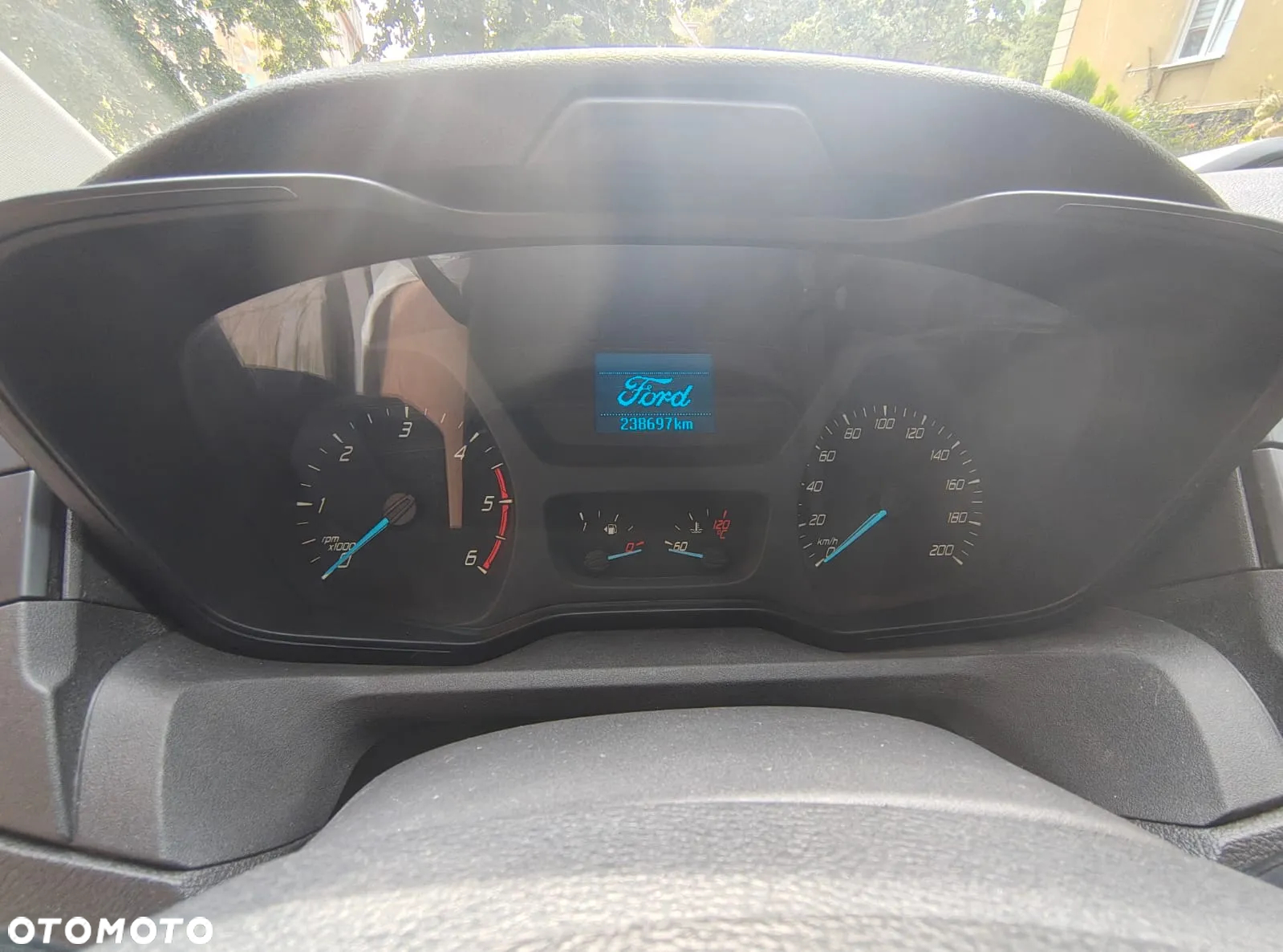 Ford Transit - 15
