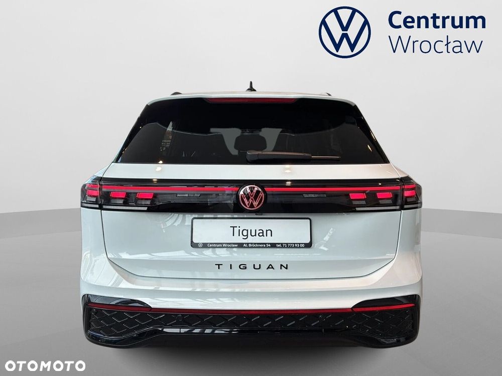Volkswagen Tiguan - 10