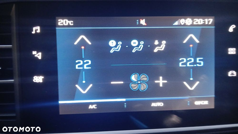 Peugeot 308 1.5 BlueHDi Allure Pack S&S - 23