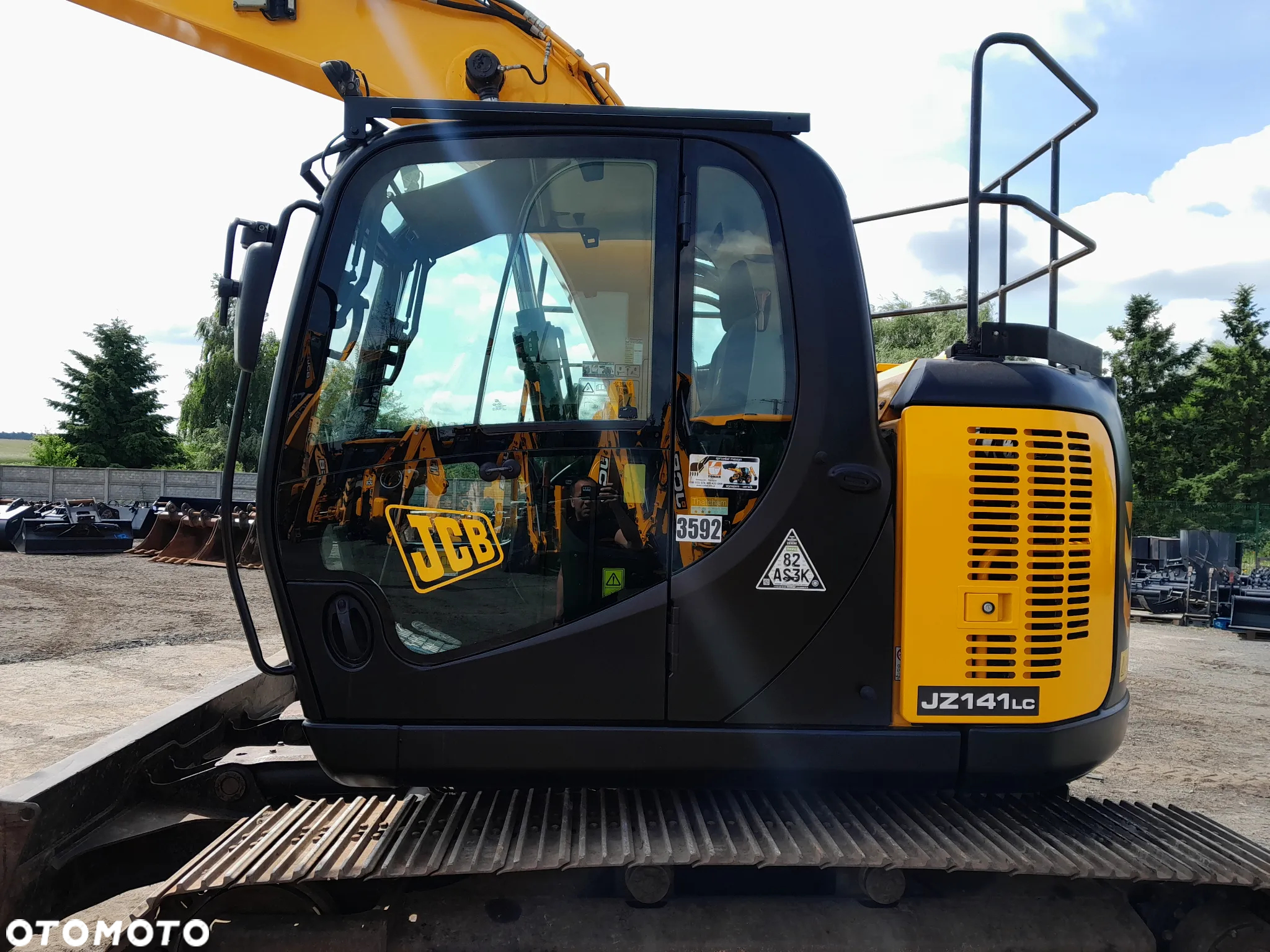 JCB JZ 141 LC - 14