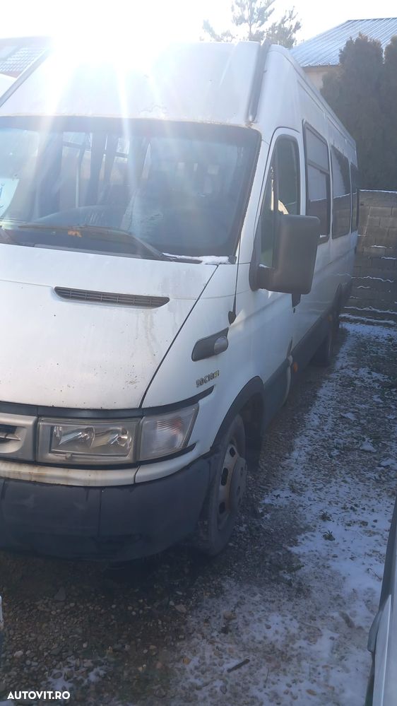 Mercedes-Benz Sprinter - 15