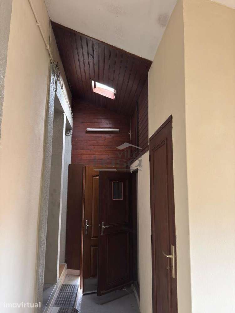 Prédio com 5 casas em Canidelo V.N. de Gaia. - Grande imagem: 3/22