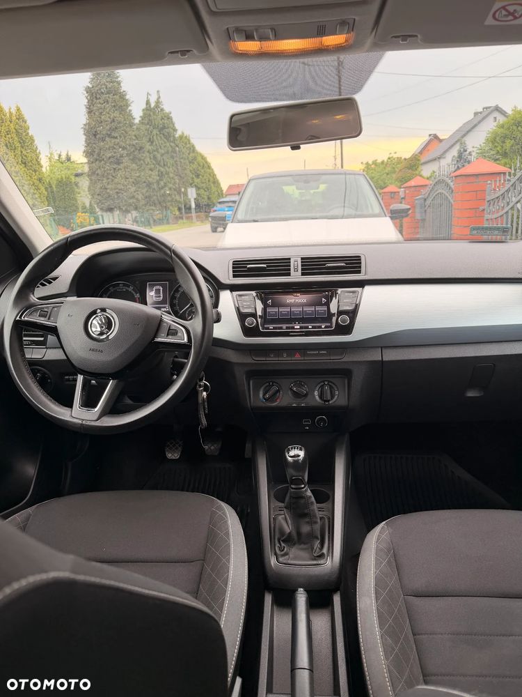 Skoda Fabia 1.0 TSI Ambition - 12