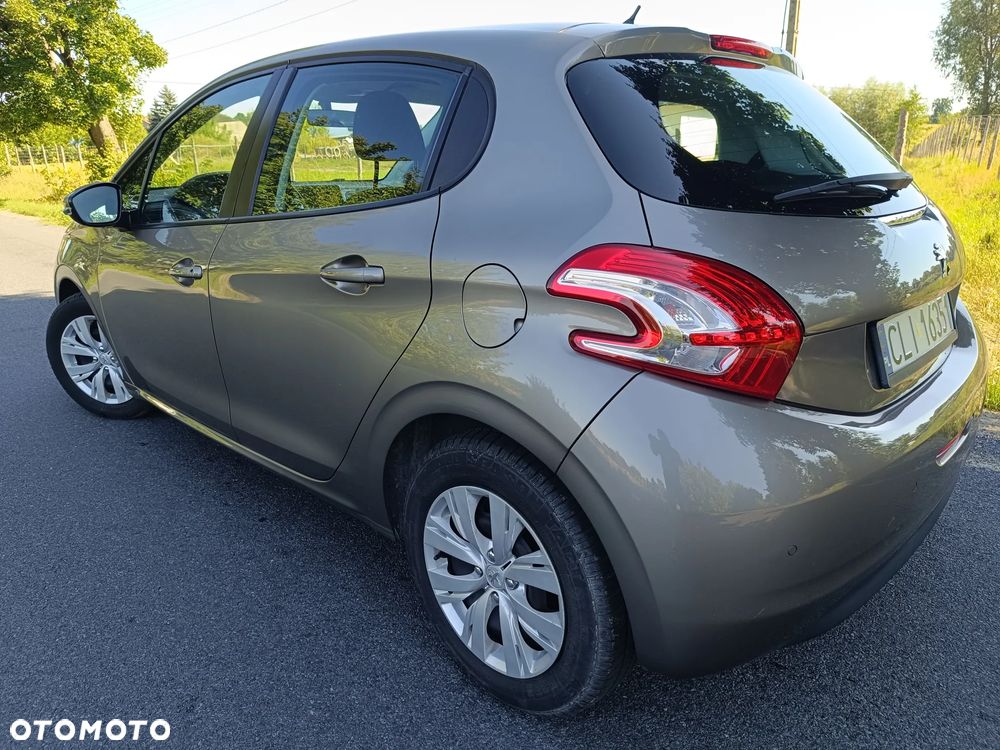 Peugeot 208 PureTech 82 Active - 3