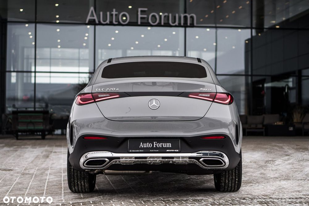Mercedes-Benz GLC - 14