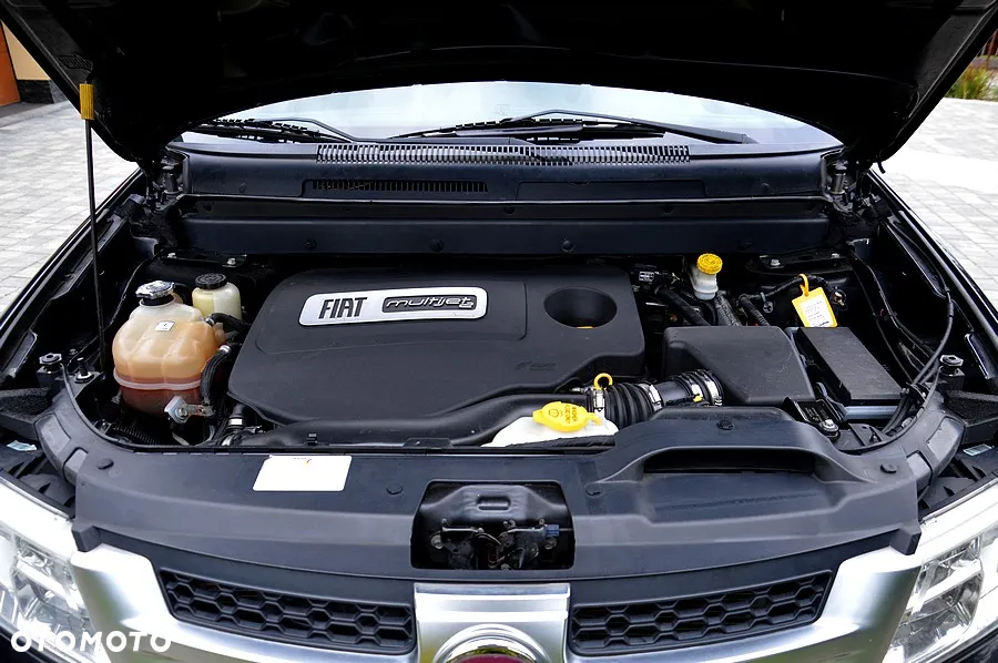 Fiat Freemont 2.0 Multijet 16V DPF Automatik Allrad Black Code - 38