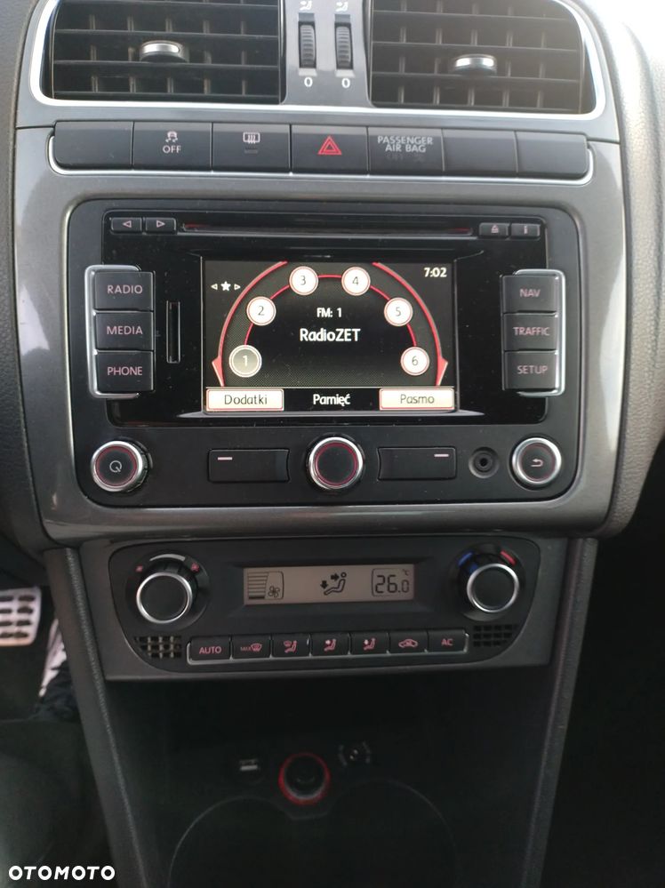 Volkswagen Polo 1.6 TDI Highline - 10