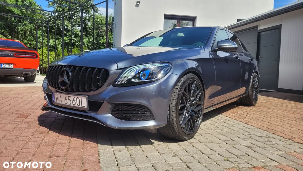 Mercedes-Benz Klasa C 300 7G-TRONIC - 5